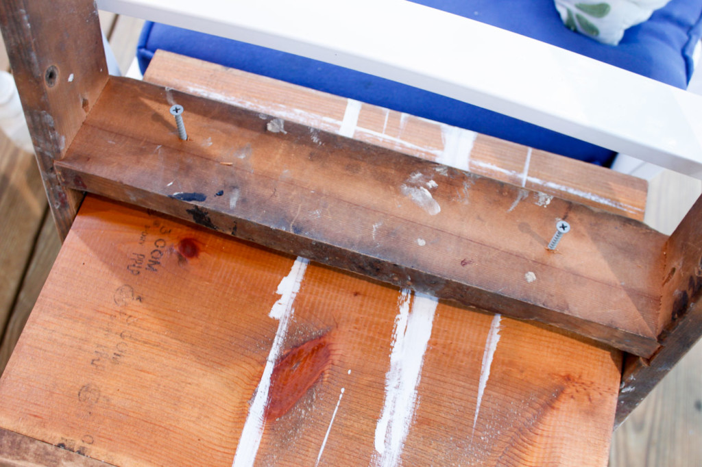 2 screws under ladder step into shelf