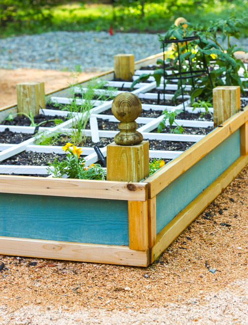 How to Build a Rot-Resistant Raised Planter Bed | Pretty Handy Girl