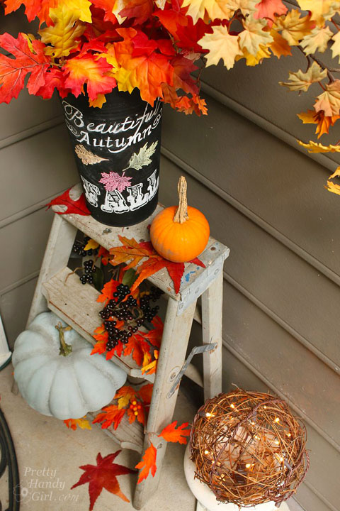 Fall Décor for Home Entrance