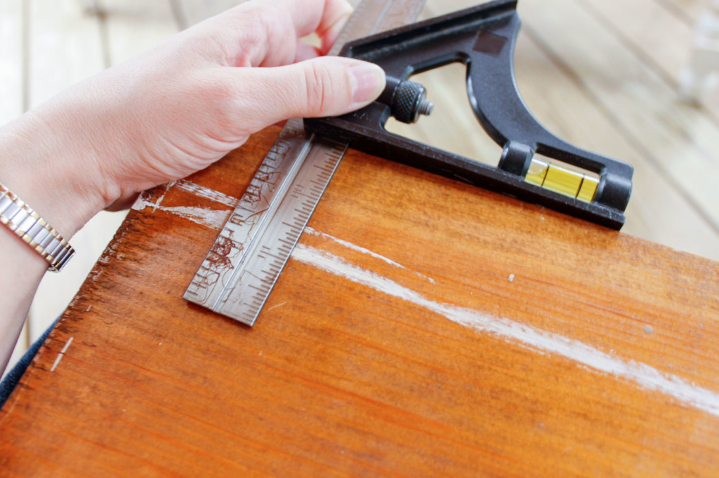 using carpenter square to measure depth of shelves