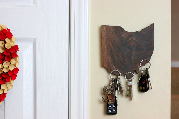 state pride magnetic key holder 